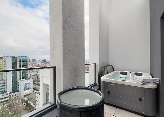 Sky View Dabrowskiego Appartement Poznań